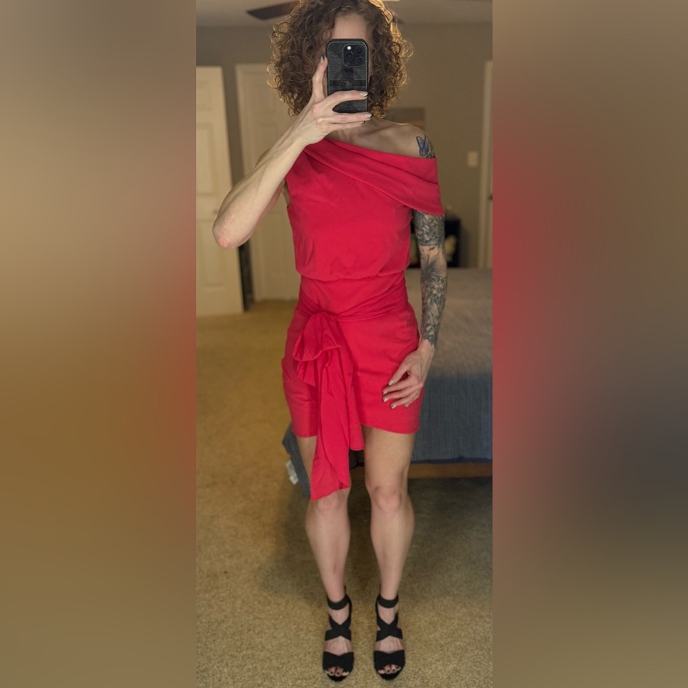 One33 Social Raspberry One Shoulder Summer Dress NWT Asymmetrical Mini Size 2